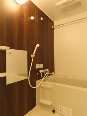 ガーデンfukuの浴室