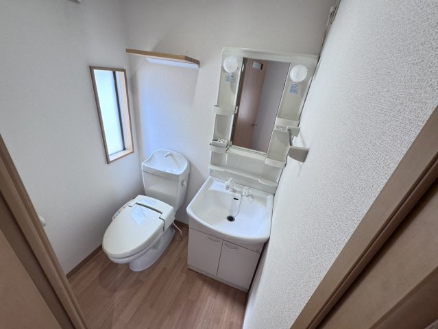 リーブル　Ⅰのトイレ|他社様掲載物件もまとめてご紹介、ご案内可能です(^^)/