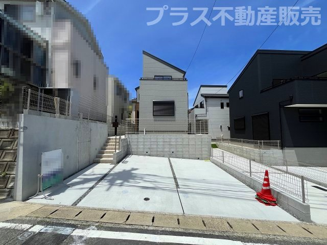 【外観】 | 福岡市西区拾六町4丁目　3号棟（全3棟）【仲介手数料無料・0円】 | 現地写真。同じ物件を見るなら、プラス不動産販売にお任せ下さい。