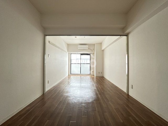 グラン・ピア京町堀の居間・リビング|グラン・ピア京町堀　洋室