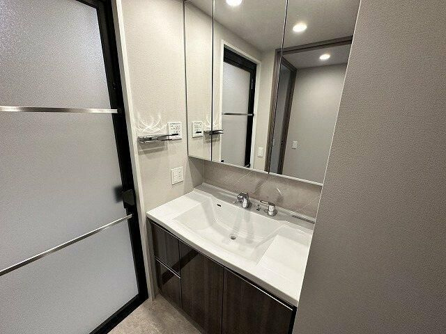 プラウド一番町一丁目の洗面所