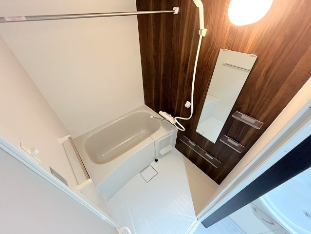 安芸郡府中町八幡２丁目の賃貸マンションの浴室