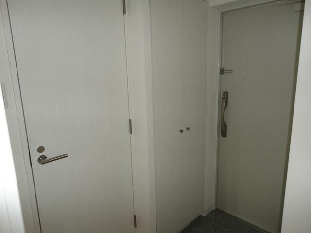 プルミエール飯田橋の玄関