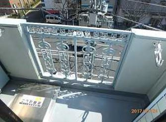 ピアニシオンブローニュクレストのバルコニー