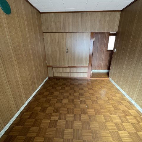 室蘭市港南町2丁目21-10戸建の内装