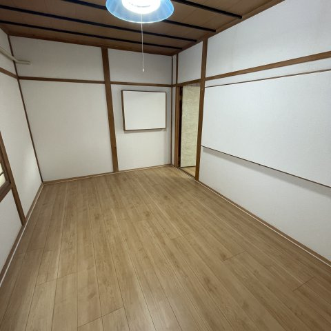 室蘭市港南町2丁目21-10戸建の内装