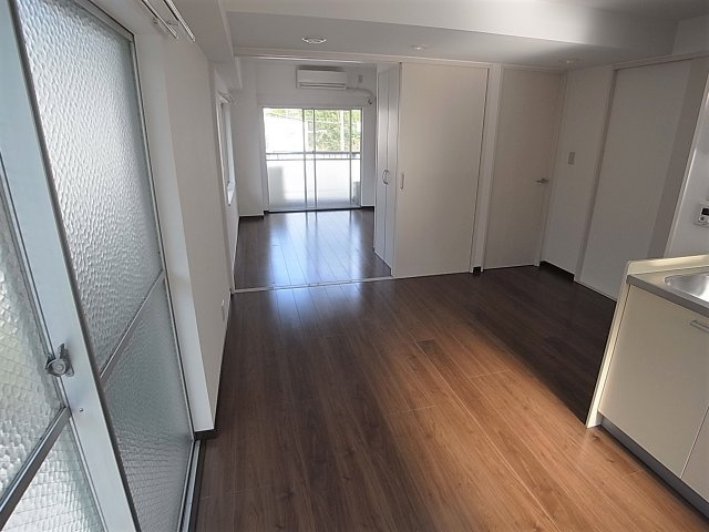 セイシェル長田山手の居間・リビング|リビングスペース広々使えます