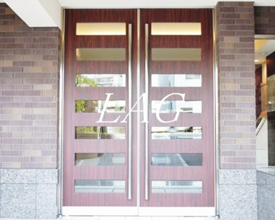 【エントランス】 | ナイスアーバン新子安 | エントランスです。