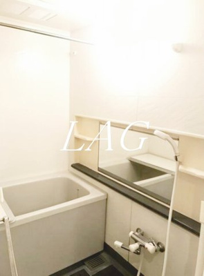 【浴室】 | ナイスアーバン新子安 | お風呂です。