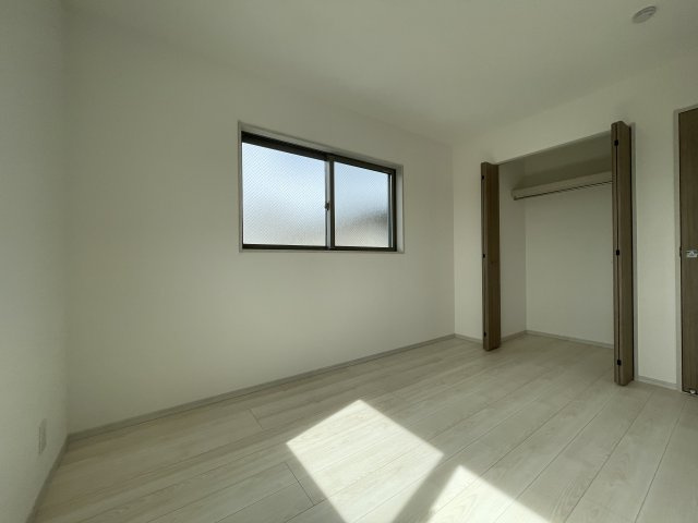 新築戸建・新築建売　郡山市安積町笹川　安積第三小・安積第二中の洋室