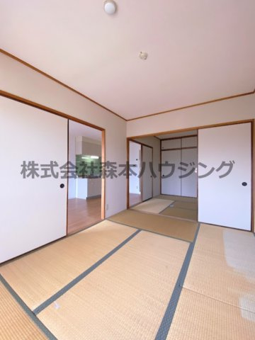 【和室】 | 　プランドール・メゾン | 畳の上でゆっくりとくつろげる和室です
