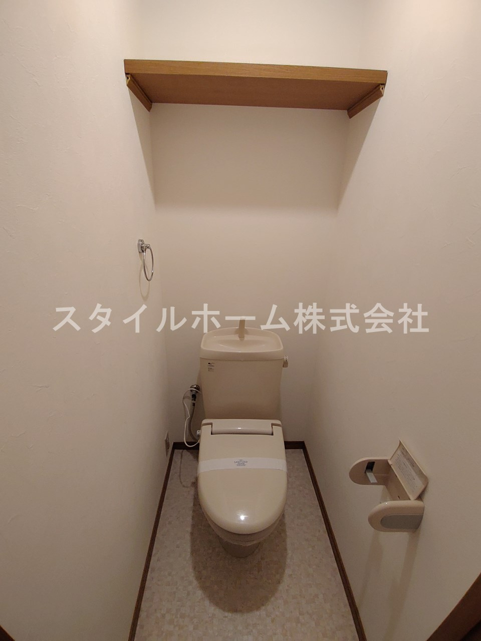 グリシーナ Aのトイレ|別部屋写真です。