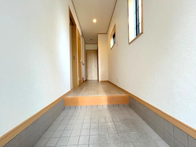 【玄関】 | 枚方市東牧野町 戸建