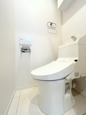 【トイレ】 | 陽輪台あざみ野 | ◆清潔感のある白を基調とした落ち着ける空間。