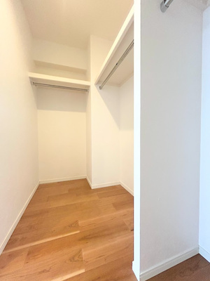 【収納】 | 陽輪台あざみ野 | ◆荷物の多い方には嬉しい収納スペースです。季節物やスーツの収納等にピッタリです。