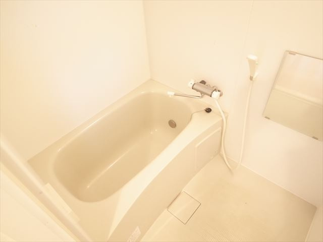 ユーミーリエゾンA棟の浴室|【閑静な住宅街】１日の疲れを♪快適バスタイムが待っています♪