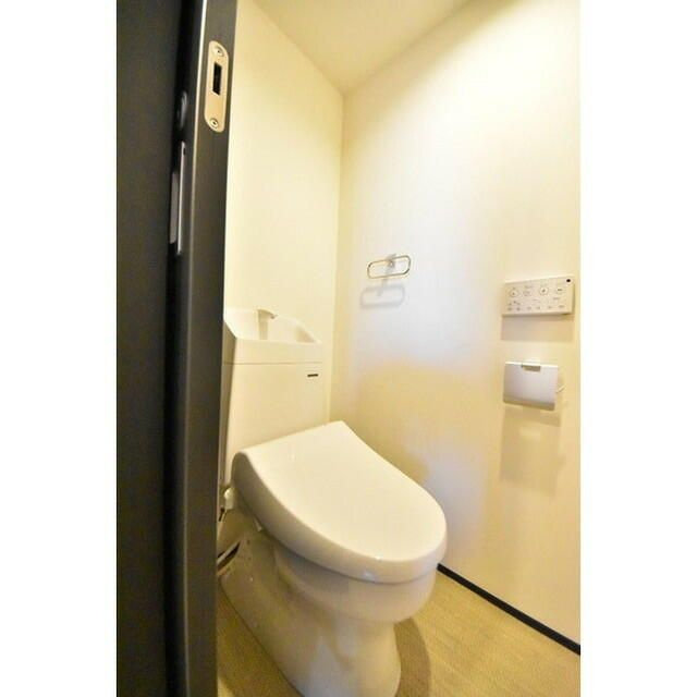 ウッドクレスト荒川レジデンスのトイレ