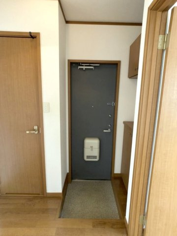 パセオアゼリオ　B棟の玄関