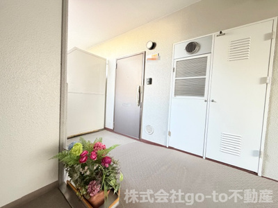 【その他共用部分】 | サニーハウス明石 | 玄関外