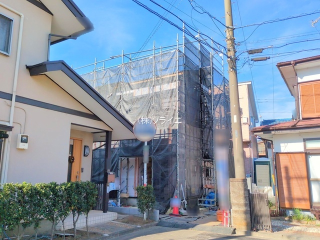 川越市笠幡34期　新築戸建　グラファーレの前面道路含む現地写真