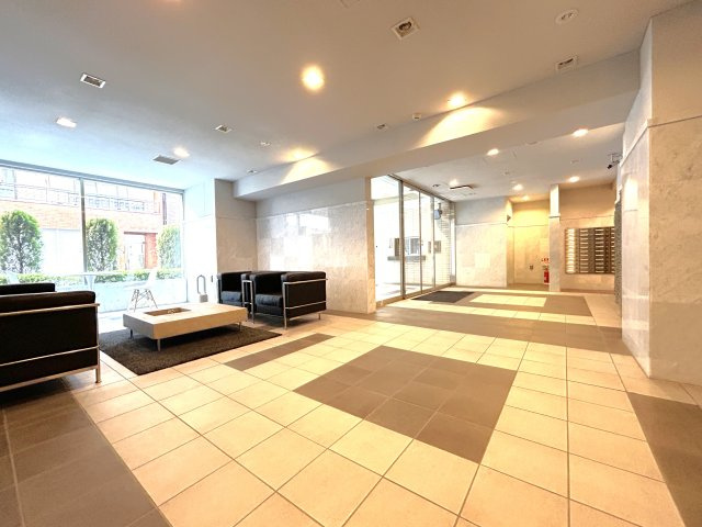 シティインデックス王子のエントランス