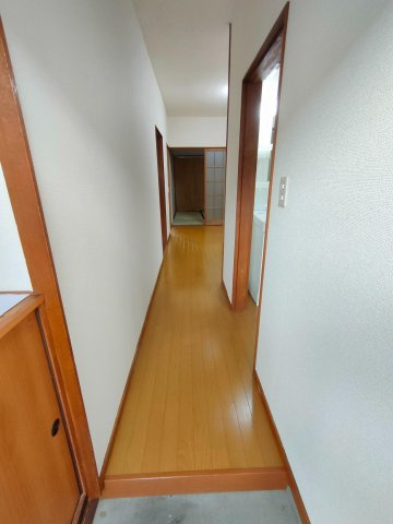 グレート・キシの玄関