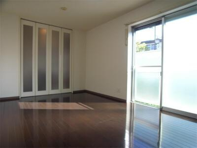 【居間・リビング】 | リリックコート笹六長島 |  