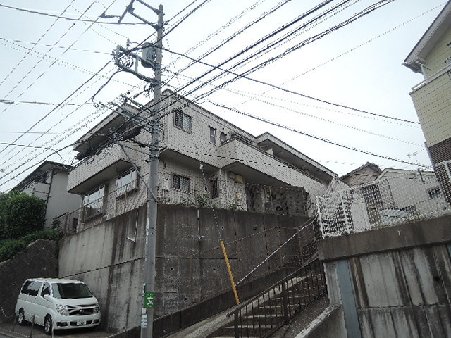 メゾンＤＡＲＣ・ＥＮ・ＣＩＥＬ　メゾンダルカンシエール