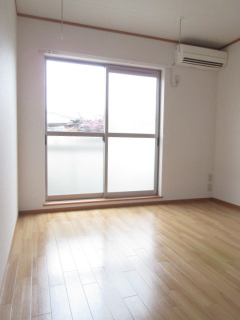 メゾンＤＡＲＣ・ＥＮ・ＣＩＥＬ　メゾンダルカンシエールの居間・リビング