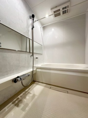 【浴室】 | LINDEN PLACE