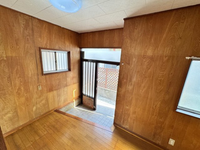 【玄関】 | 神野町石守貸家