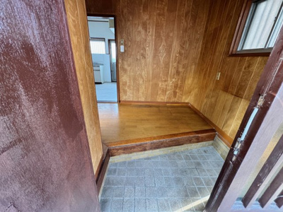 【玄関】 | 神野町石守貸家