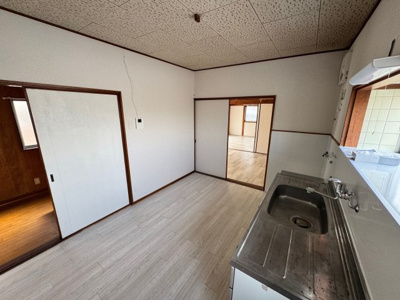 【居間・リビング】 | 神野町石守貸家