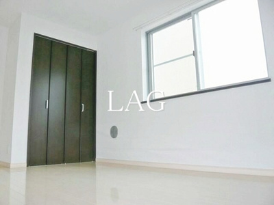 【居間・リビング】 | サンアーバン町屋 | 洋室のお部屋です。