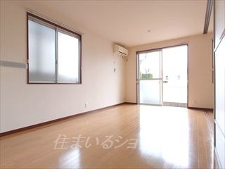 クレセオ口田の居間・リビング