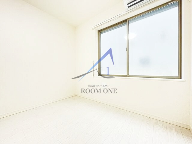 ライスフラワー羽田の居間・リビング|洋室のお部屋です。