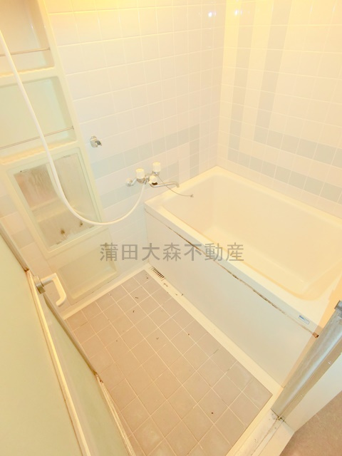 ライオンズマンション西蒲田の浴室