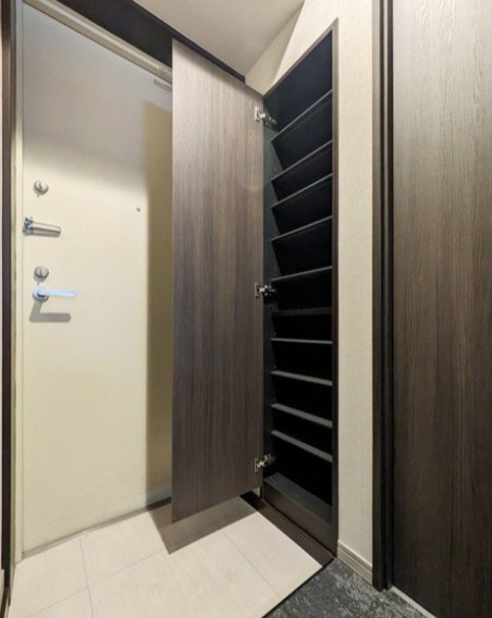 Ｒ－ＳＴＹＬＥ文京小石川の玄関