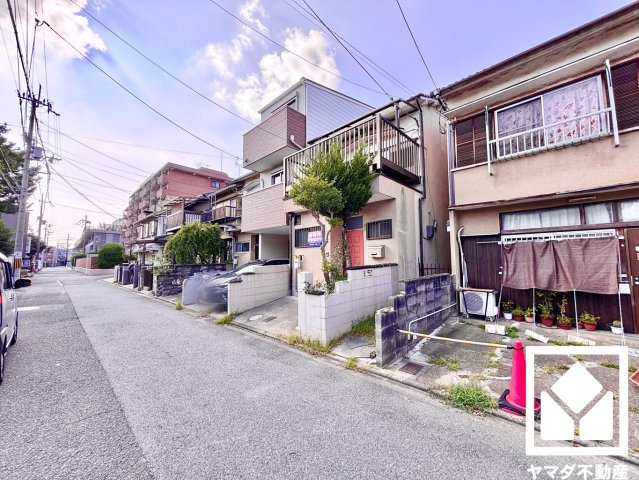 伏見区深草西浦町１丁目の外観