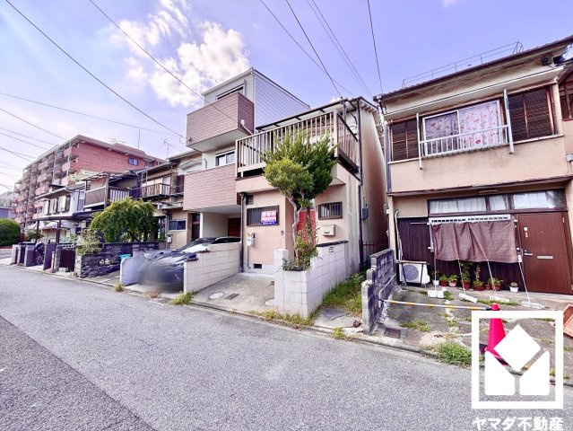 伏見区深草西浦町１丁目の外観