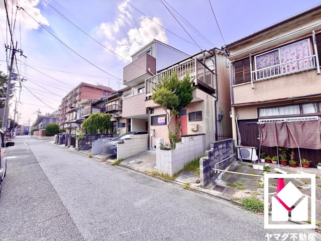 伏見区深草西浦町１丁目の外観