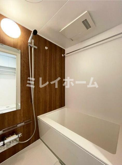 Lien西五反田の浴室