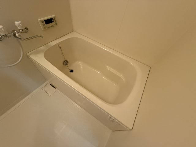 千里泉マンションⅠの浴室