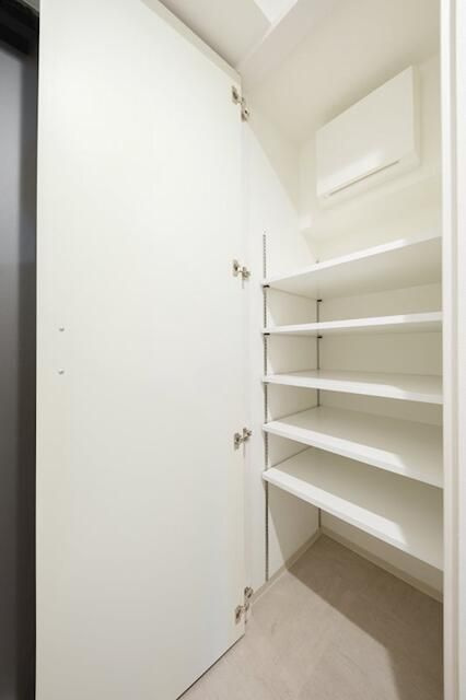 ドゥーエ入谷Ⅰの収納