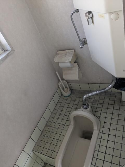 曽屋事務所のトイレ