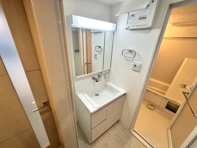 エクセルハイム東灘の独立洗面台