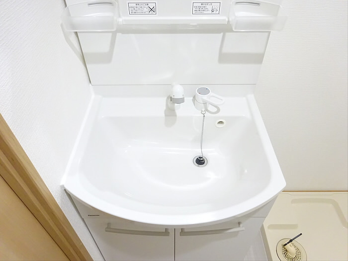マンション第一明大前の洗面所