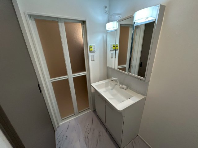 Bell ciel（ベル シエル）の独立洗面台