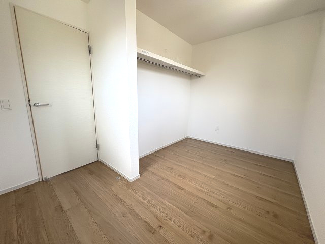 【洋室】 | 福岡市南区長住1丁目2期　1号棟（全4棟）【仲介手数料無料・0円】 | 現地写真。