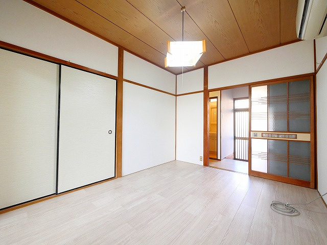 南永井町戸建の洋室|スタンダードな洋室です